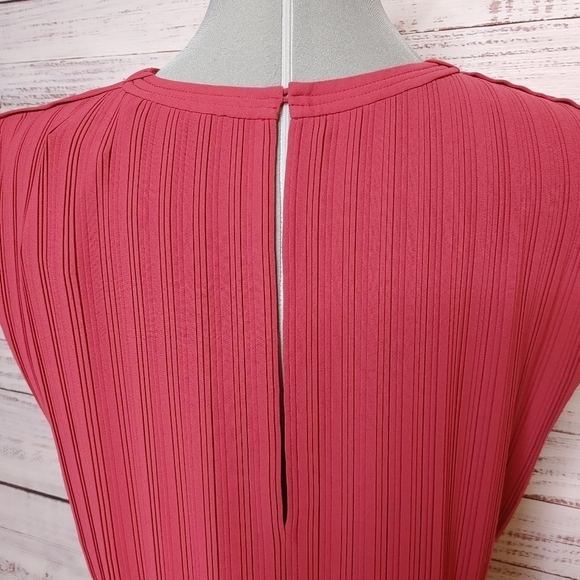 CLUB Monaco Viga Romper Size 4 - Picture 7 of 16